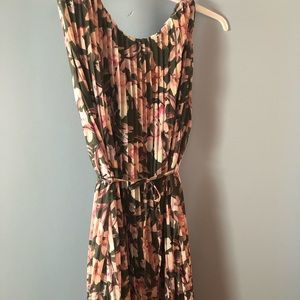 Flowery dress